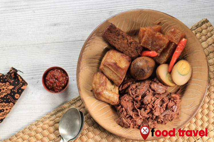 Gudeg: Warisan Kuliner Yogyakarta yang Mendunia