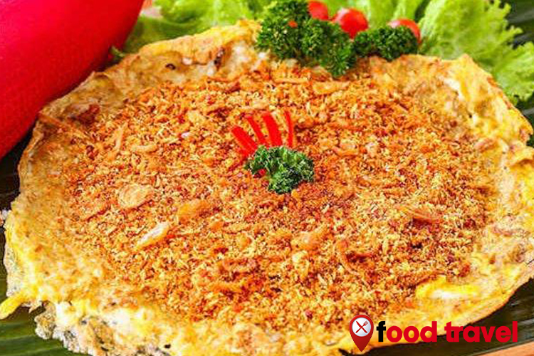 Kerak Telor: Kuliner Legendaris yang Menyimpan Sejuta Cerita