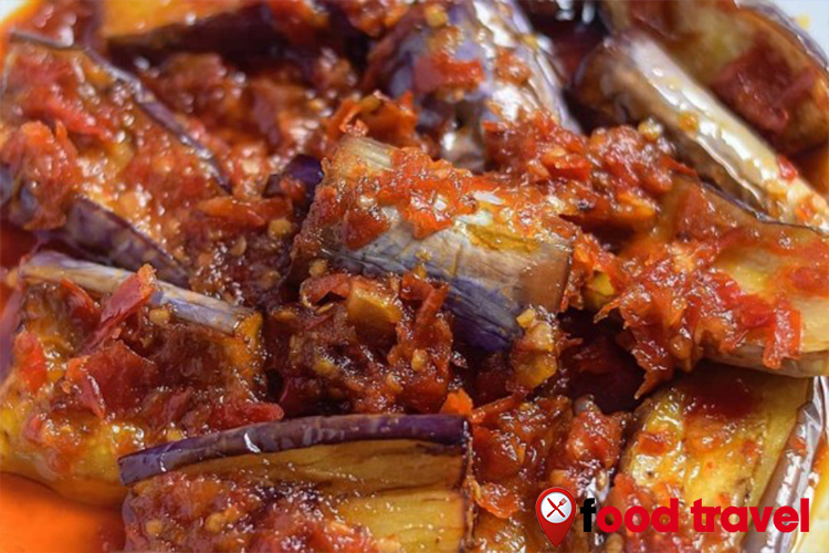 Sambel Terong: Kenikmatan Pedas yang Menggugah Selera