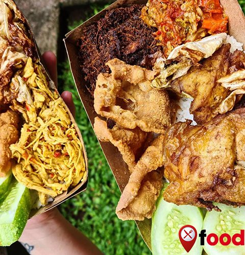 Nikmati Gurihnya Nasi Kulit Kuliner Khas Indonesia