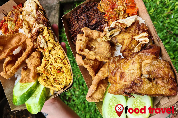 Nikmati Gurihnya Nasi Kulit Kuliner Khas Indonesia