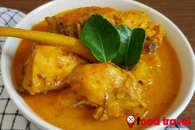 Menyantap Gulai Ayam: Nikmatnya Hidangan Klasik Nusantara