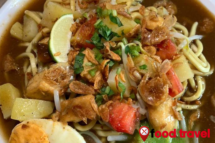 Mie Rebus Medan: Nikmati Kelezatan Kuah Kental