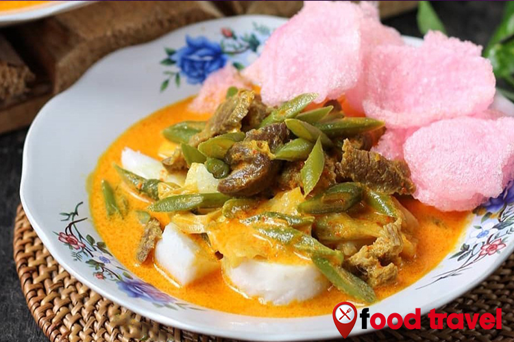 Ketupat Sayur: Santapan Lezat Favorit di Setiap Perayaan