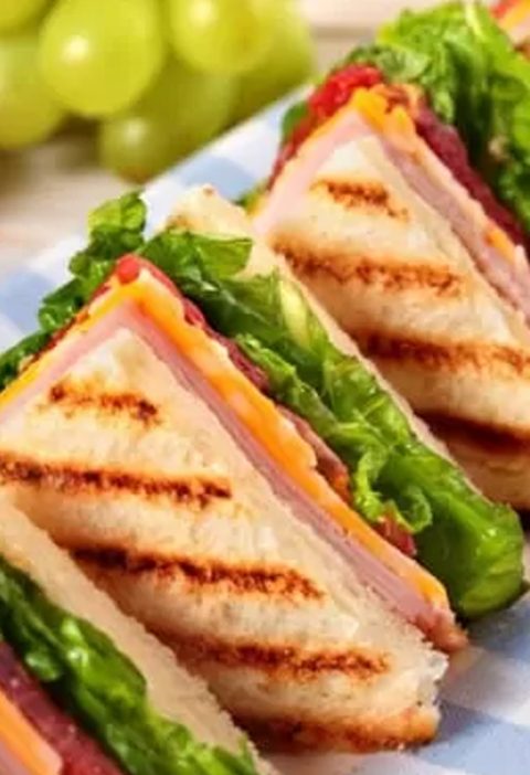 Sandwich: Makanan Praktis untuk Gaya Hidup Sibuk