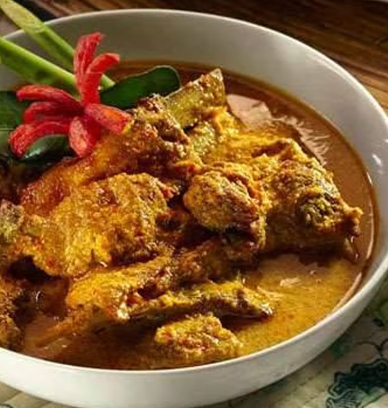 Gulai Kambing: Perpaduan Rempah yang Membuat Perut Puas