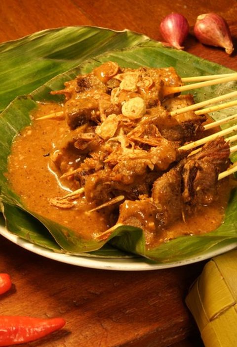 Perjalanan Rasa Sate Padang: Dari Kaki Lima ke Meja Mewah