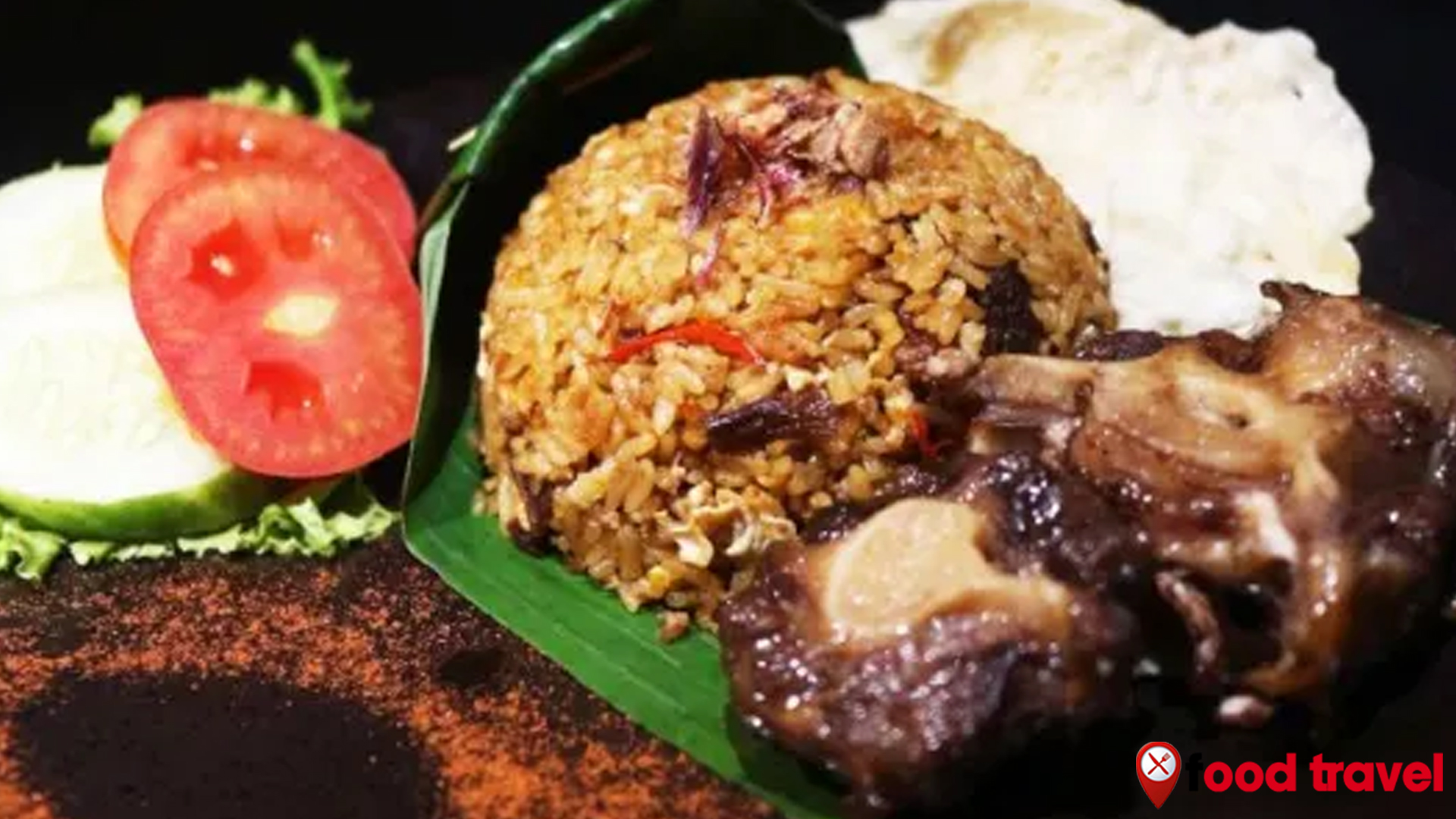 Nikmatnya Nasi Goreng Buntut, Hidangan yang Bikin Ketagihan