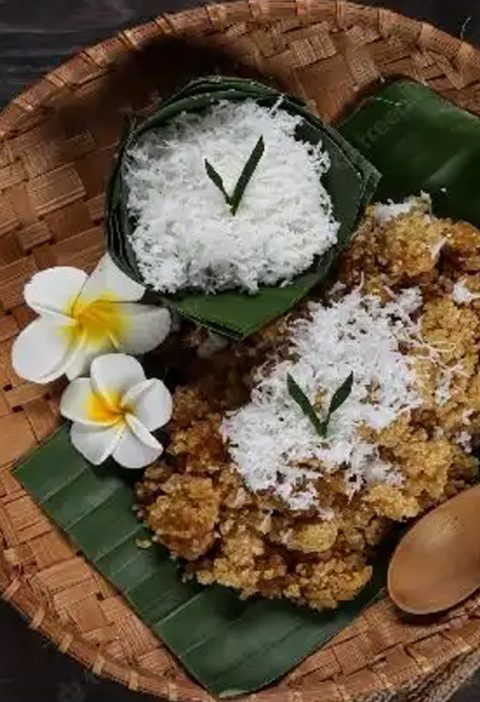 Nasi Tiwul: Makanan Rakyat yang Kini Jadi Kuliner Hits